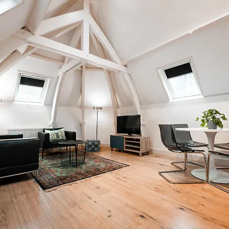 Familie & 3* Αλκμάαρ