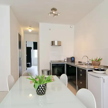 Familie & Ξενοδοχείο