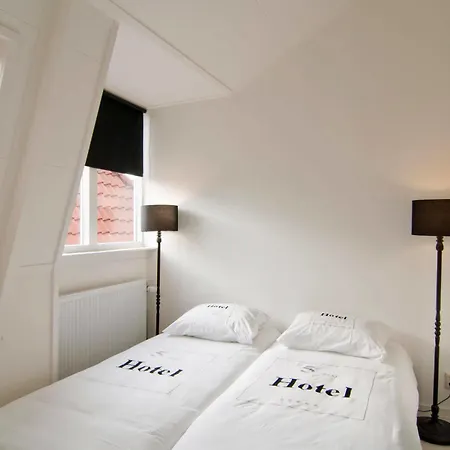 Ξενοδοχείο Familie &