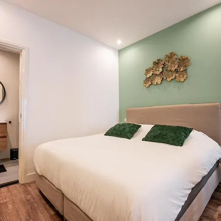 Familie Hotel & Apartments Alkmaar Hotel 3*